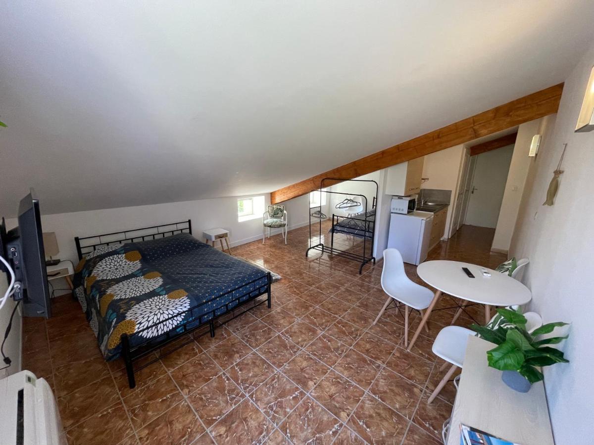 Moulin De L'Oulette Apartment Soubes Luaran gambar
