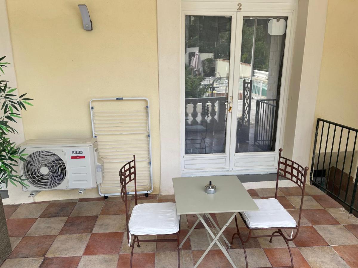 Moulin De L'Oulette Apartment Soubes Luaran gambar
